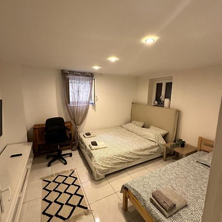 Jolie Appartement Nice Proche Mer Et Aeroport Une Chambre Plus Salon Avec Cuisine Екстериор снимка